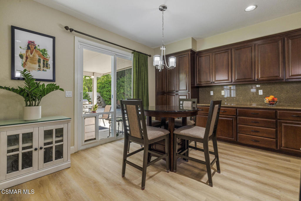 220 Abelia Ln, Patterson, CA 95363