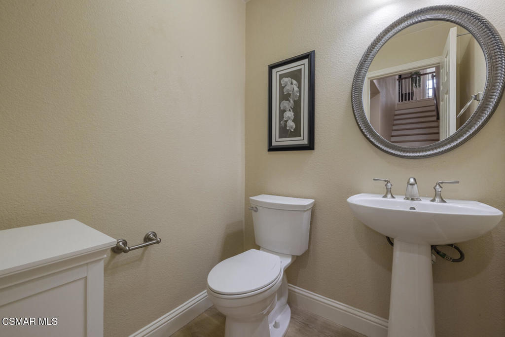 220 Abelia Ln, Patterson, CA 95363