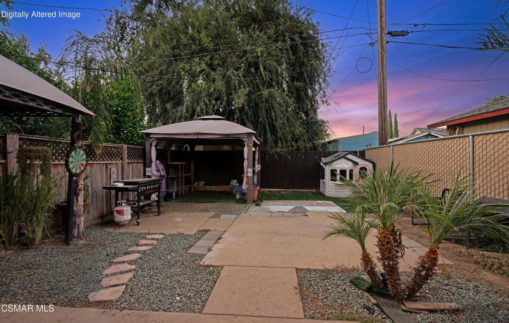 458 W Spruce Ave, Pinedale, CA 93650