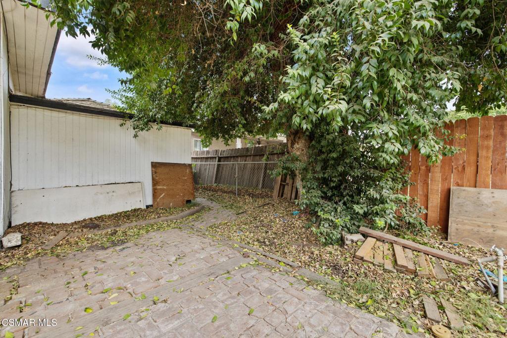 639 N N O St, Tulare, CA 93274