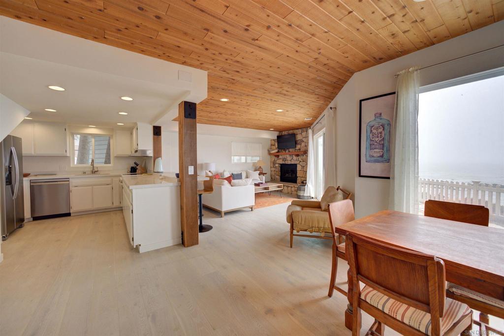 2689 Sherwood Dr, Cambria, CA 93428