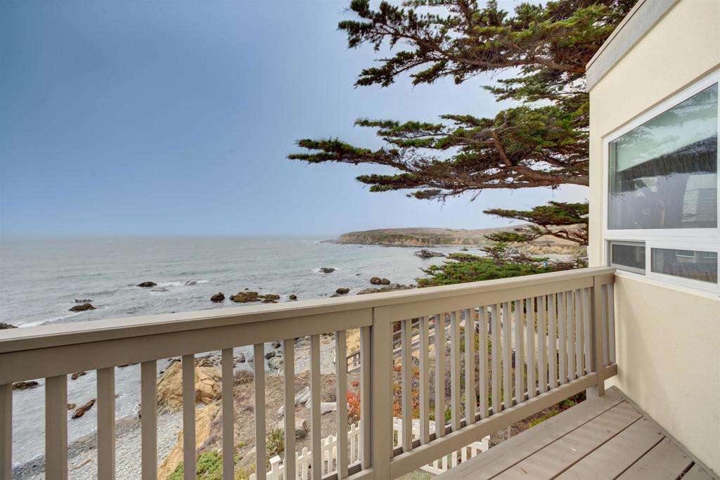 2689 Sherwood Dr, Cambria, CA 93428