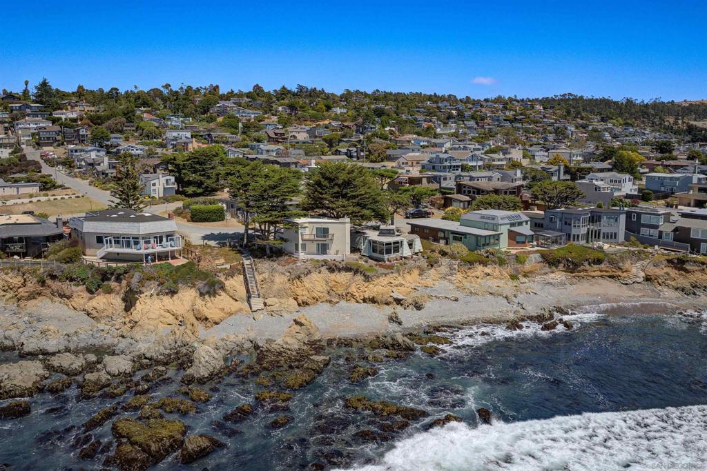 2689 Sherwood Dr, Cambria, CA 93428