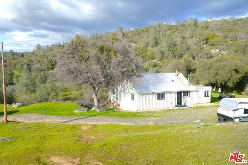 4132 Usona Rd, Mariposa, CA 95338