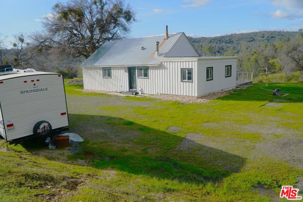 4132 Usona Rd, Mariposa, CA 95338