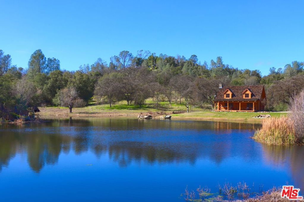 41924 Patrick Ave, Coarsegold, CA 93614