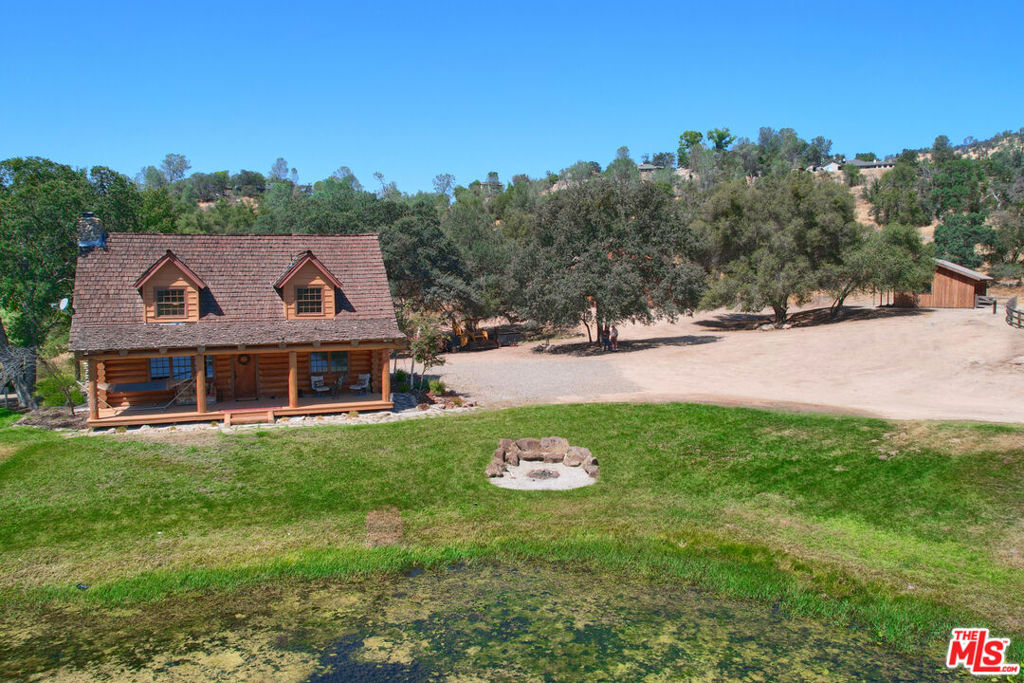 41924 Patrick Ave, Coarsegold, CA 93614