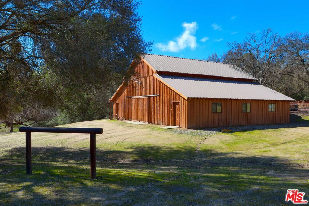 41924 Patrick Ave, Coarsegold, CA 93614