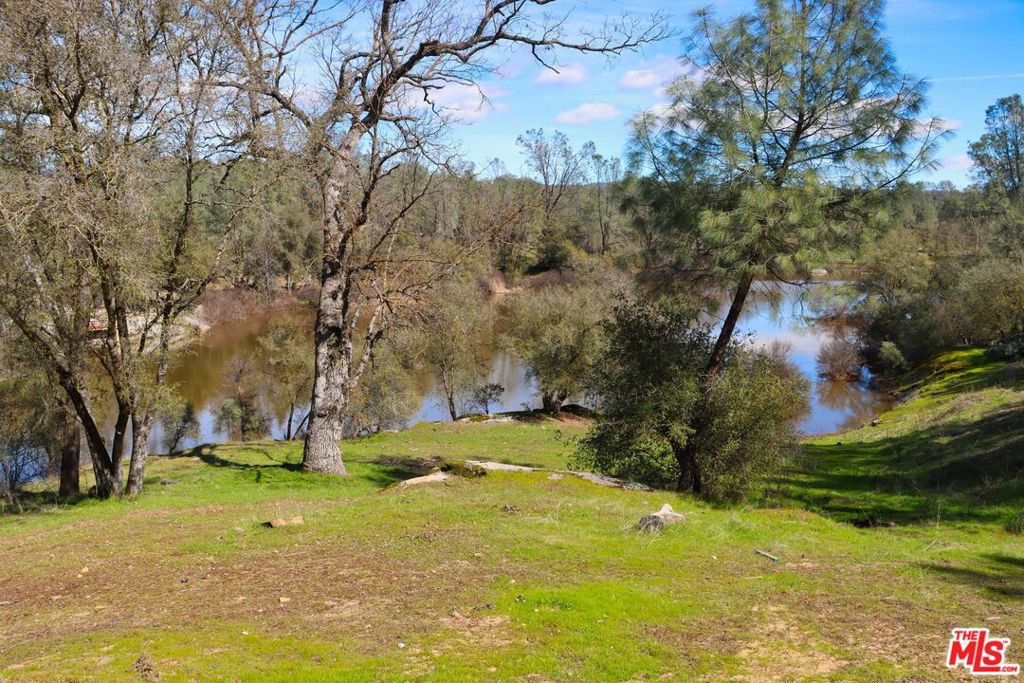 3 Blackhawk Drive, Coarsegold, CA 93614