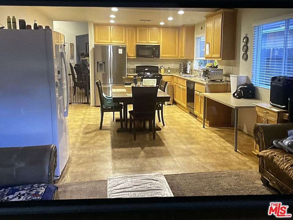 655 Lim St, Merced, CA 95341