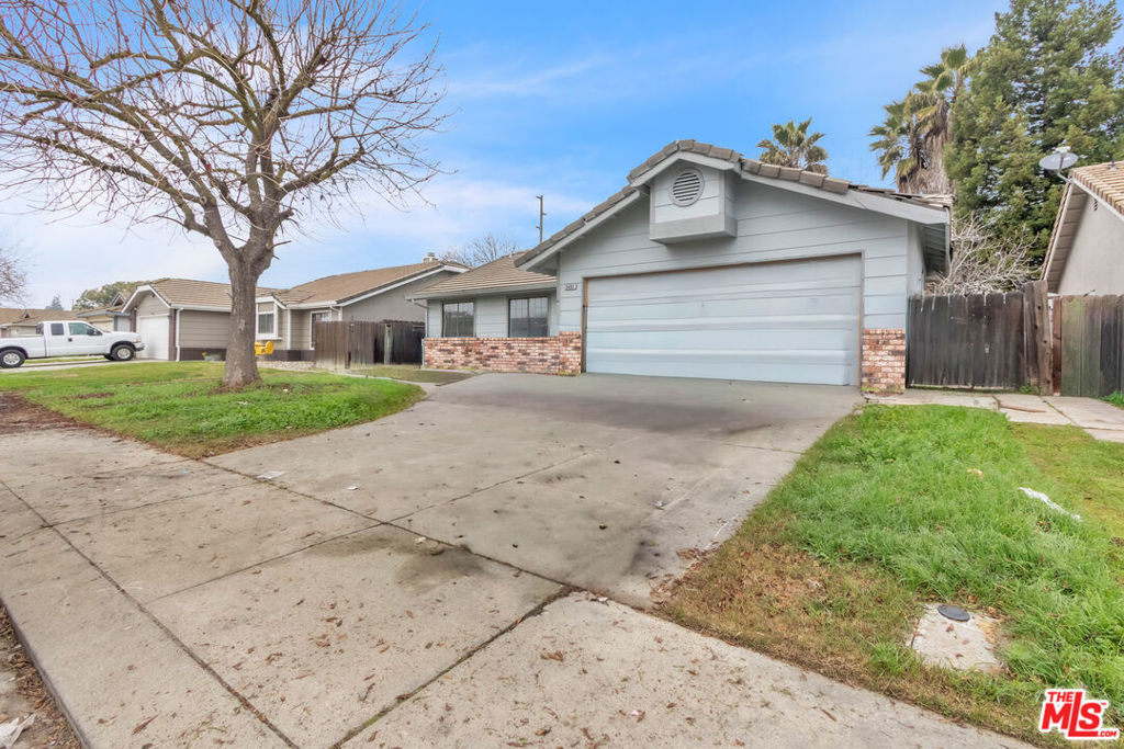 3401 Matterhorn Way, Ceres, CA 95307