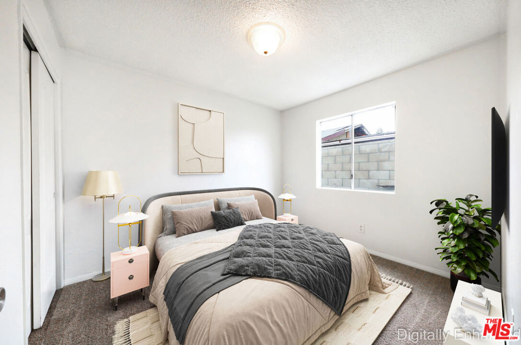 1040 Iris St, Wasco, CA 93280