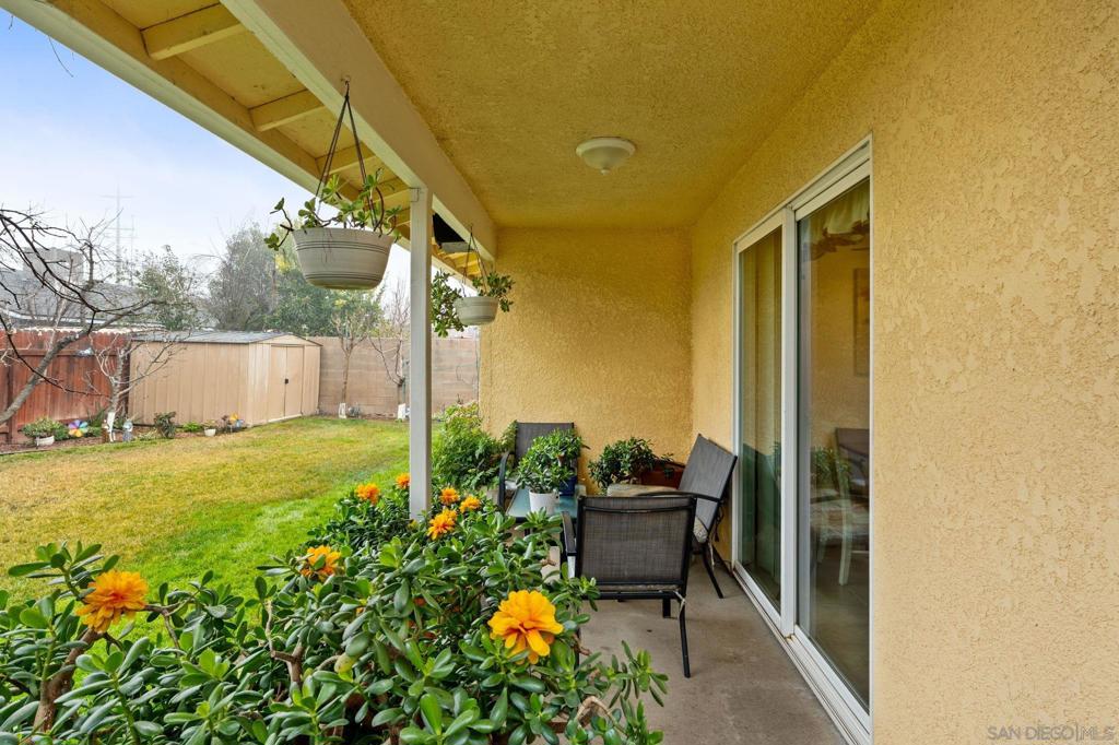 23663 Las Palmas Ave, Madera, CA 93637