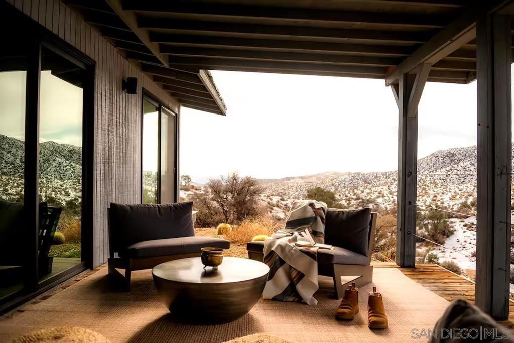 48311 Burns Canyon Rd, Pioneertown, CA 92268