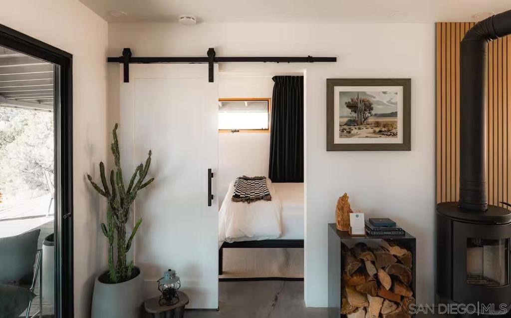 48311 Burns Canyon Rd, Pioneertown, CA 92268