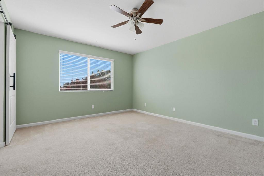 1119 W Muir Way, Hanford, CA 93230