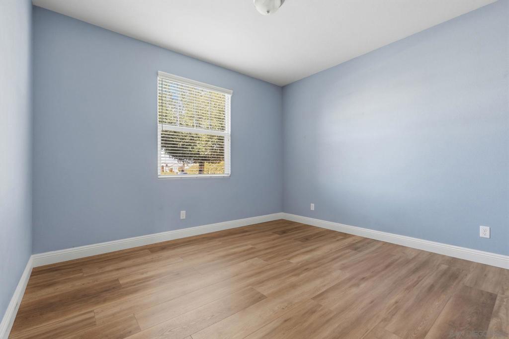 1119 W Muir Way, Hanford, CA 93230
