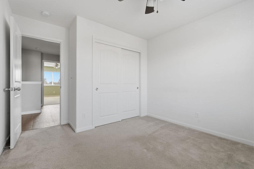 1119 W Muir Way, Hanford, CA 93230