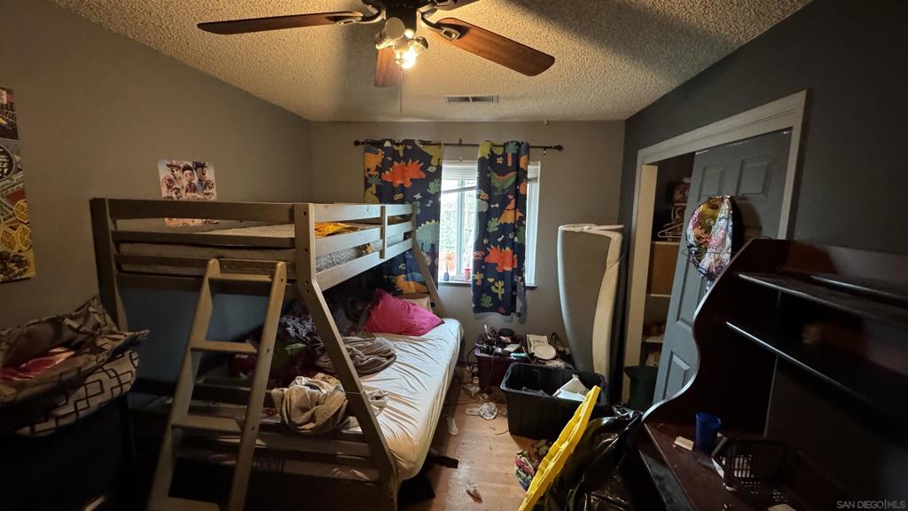 3642 W Redlands Ave, Fresno, CA 93722