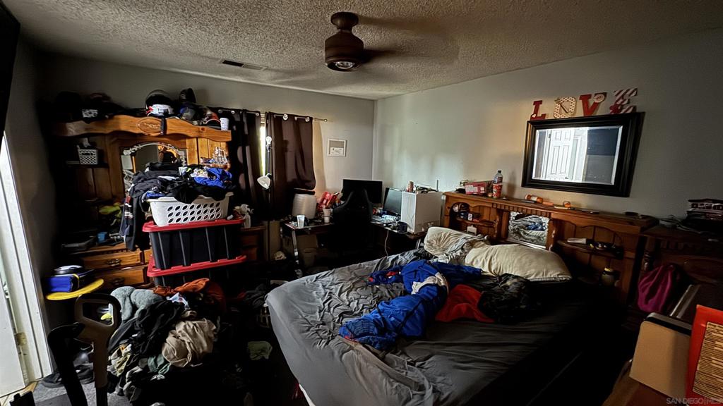 3642 W Redlands Ave, Fresno, CA 93722