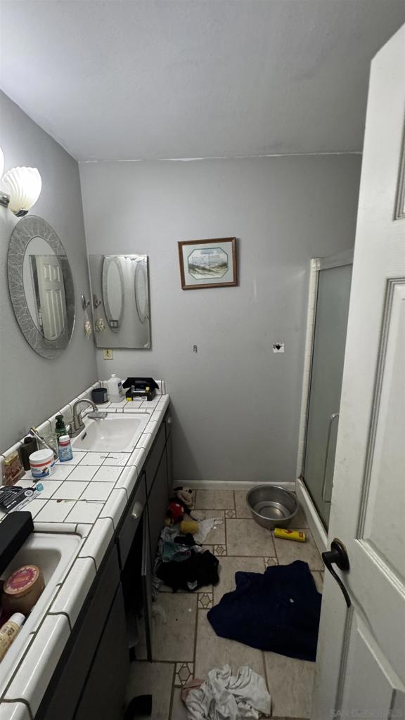 3642 W Redlands Ave, Fresno, CA 93722