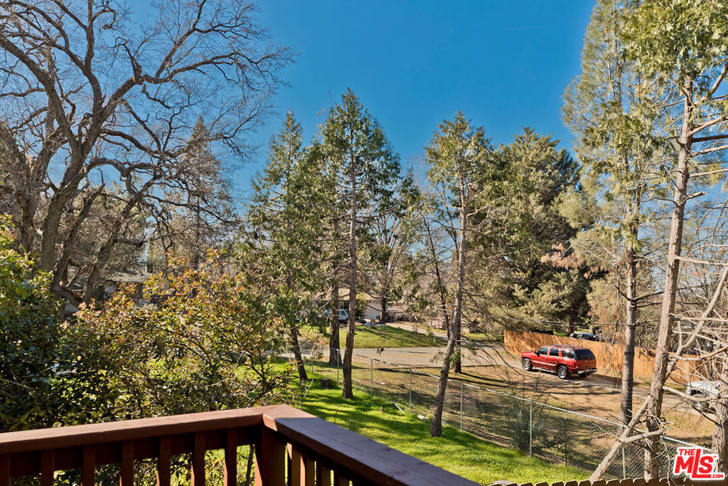 40902 Elliott Drive, Oakhurst, CA 93644