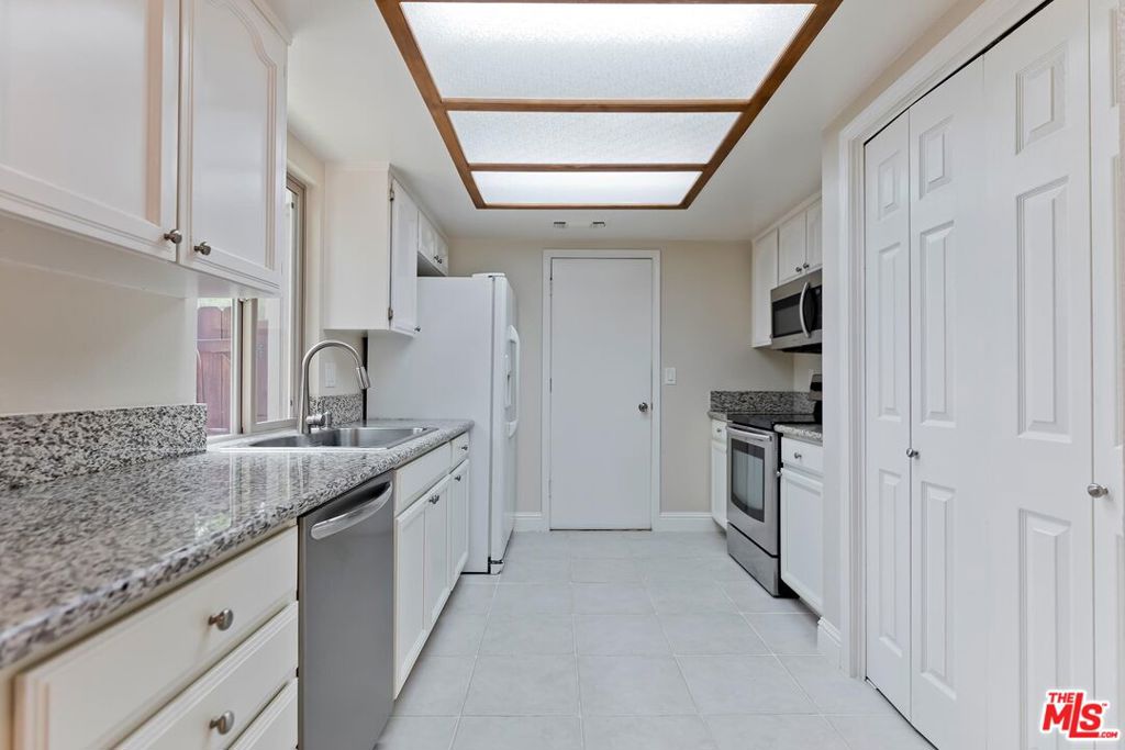 40934 Elliott Dr, Oakhurst, CA 93644