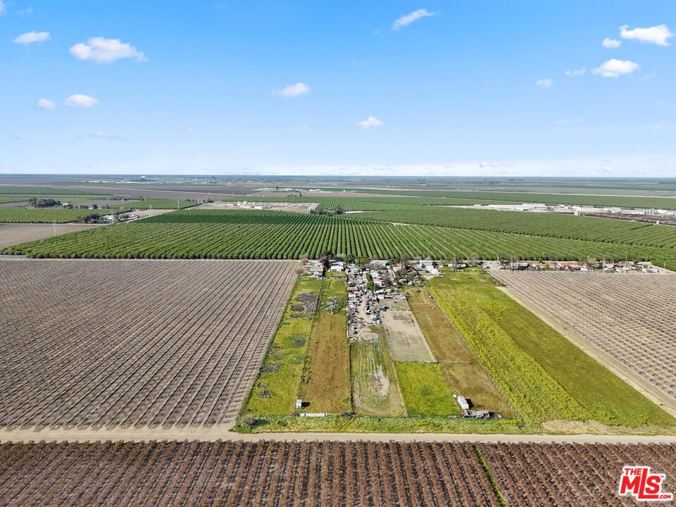 35697 W Gettysburg Ave, Firebaugh, CA 93622