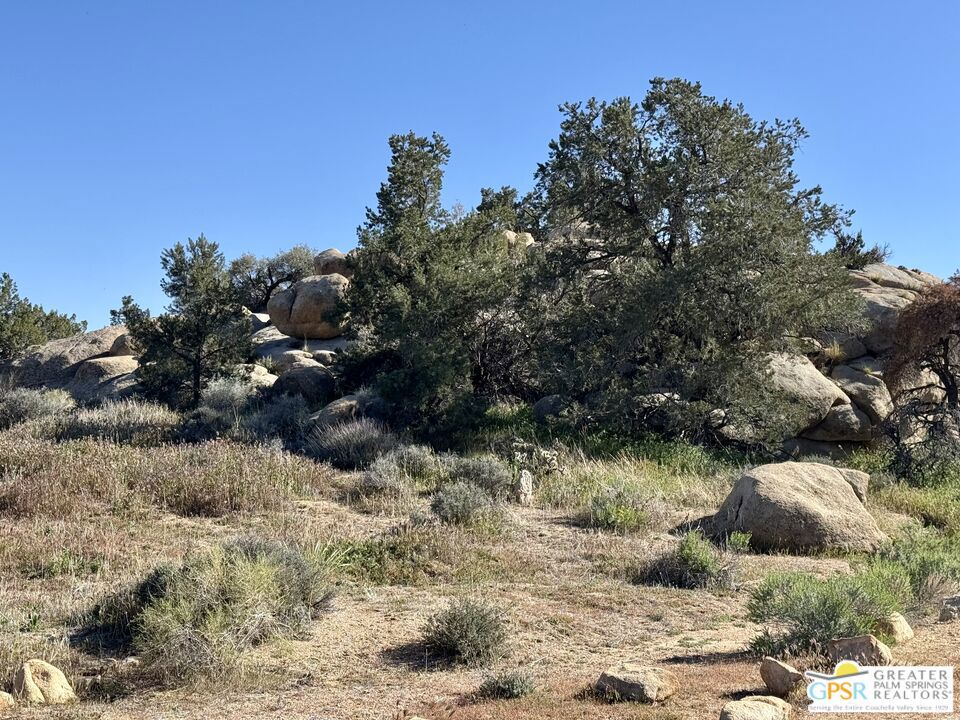 900 Parsons Ranch Rd, Pioneertown, CA 92268