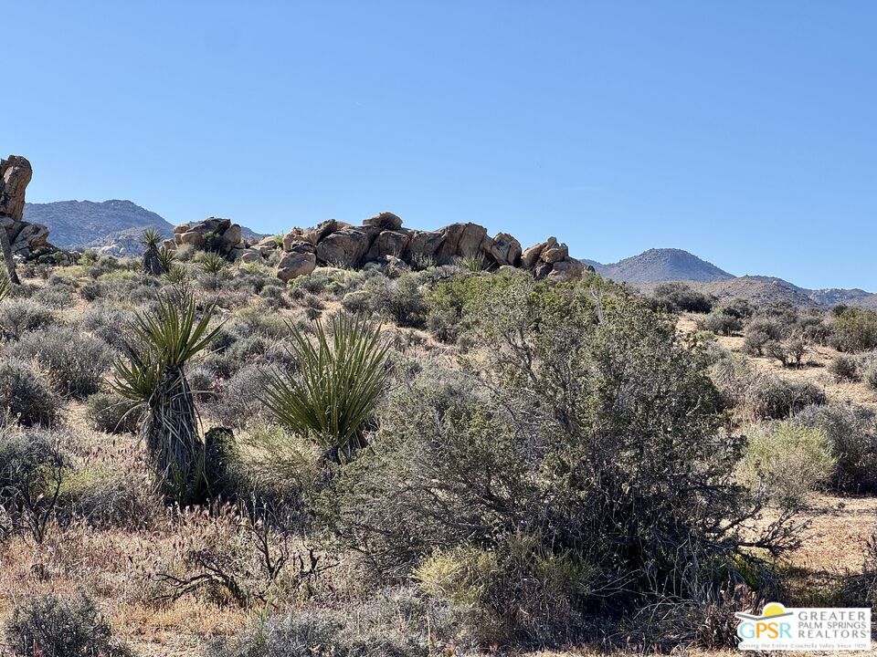 900 Parsons Ranch Rd, Pioneertown, CA 92268