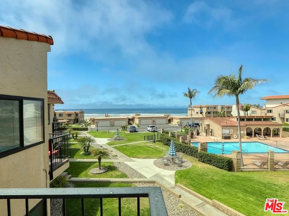 100 Pismo Ave, Pismo Beach, CA 93449