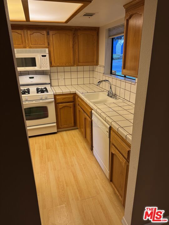 3203 Via Ensenada, San Luis Obispo, CA 93401