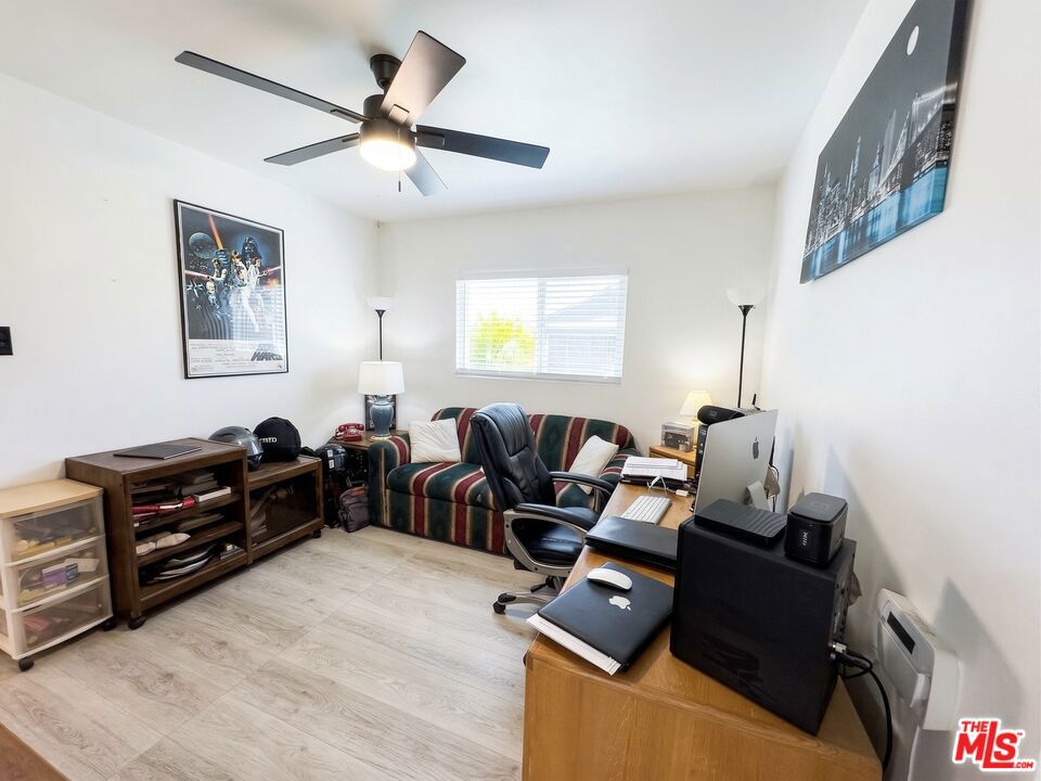 3223 Perlita Ave, Atwater, CA 90039