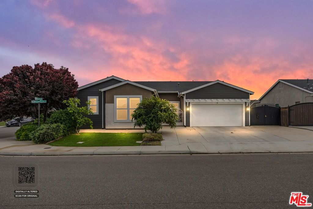 9223 Manor Glen Ln, Shafter, CA 93263