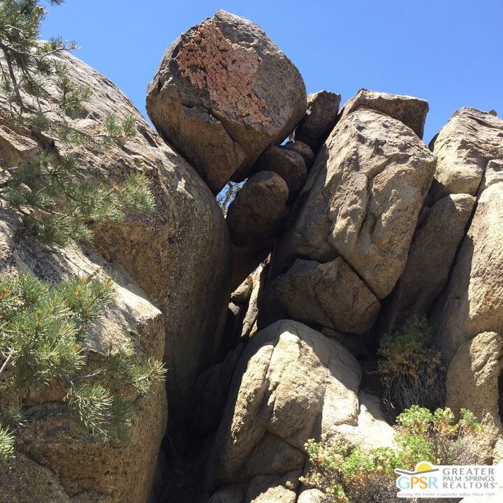 1430 Orion, Pioneertown, CA 92268