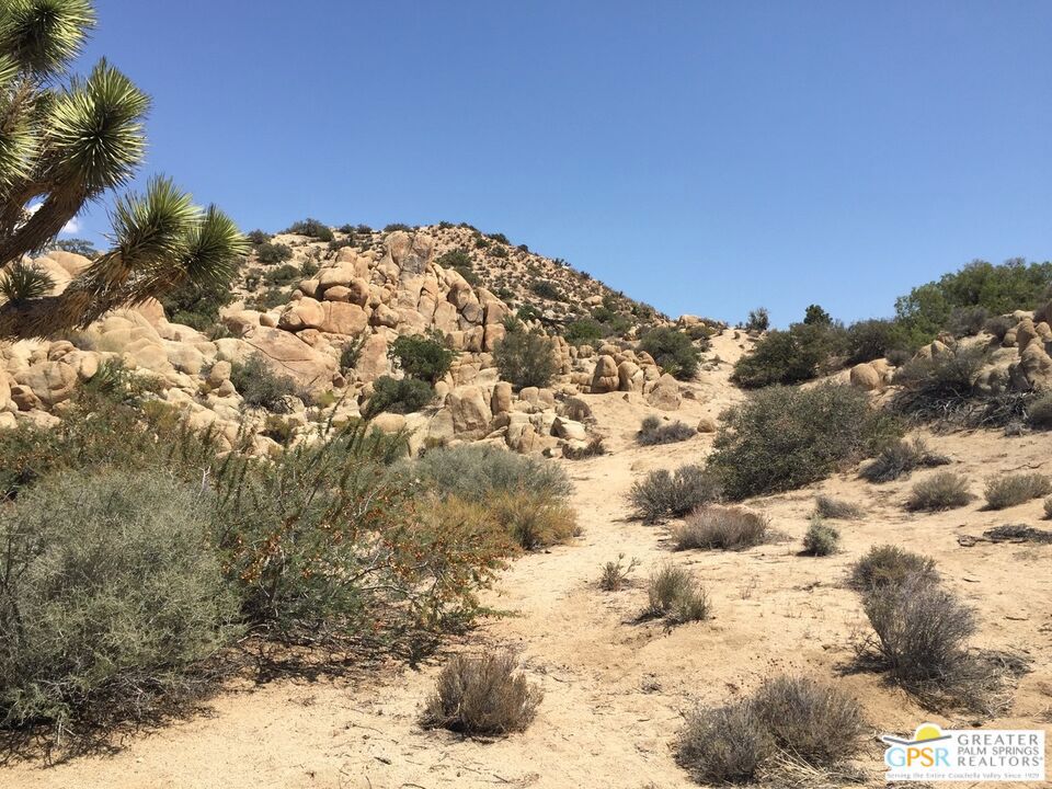 1430 Orion, Pioneertown, CA 92268