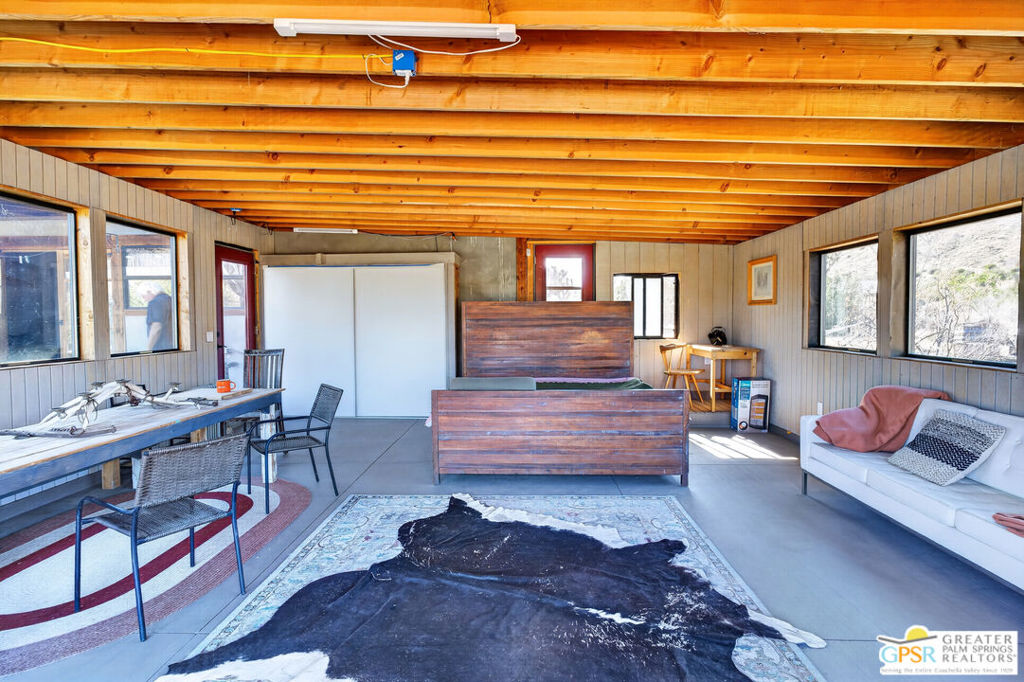 53408 Stud Valley Rd, Pioneertown, CA 92268