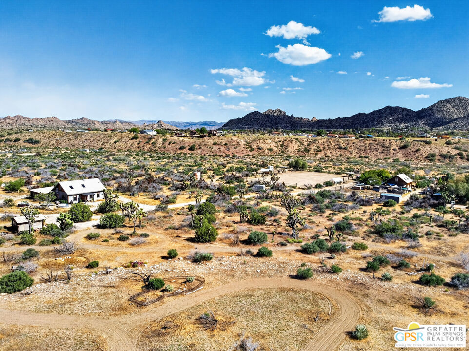 53408 Stud Valley Rd, Pioneertown, CA 92268