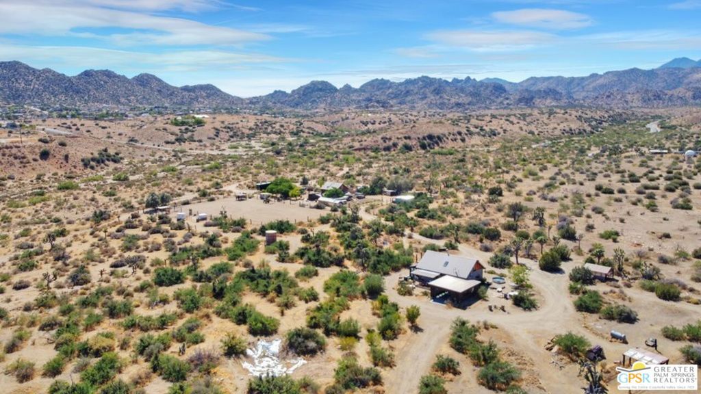 53408 Stud Valley Rd, Pioneertown, CA 92268
