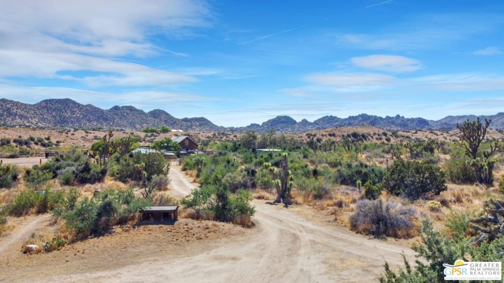 53408 Stud Valley Rd, Pioneertown, CA 92268