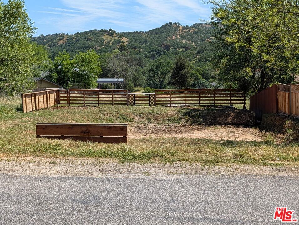 4726 Tumbleweed Way, Paso Robles, CA 93446