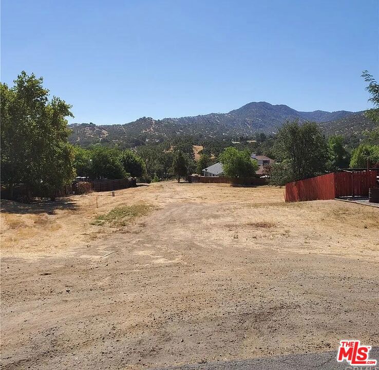 4726 Tumbleweed Way, Paso Robles, CA 93446
