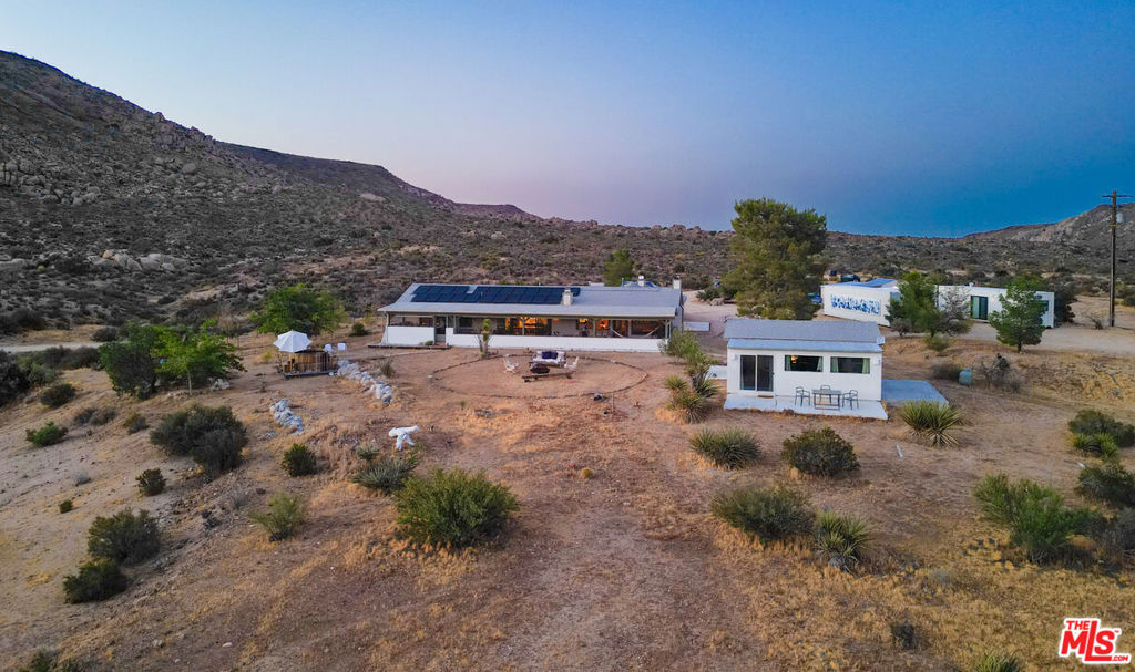 2900 Roadrunner, Pioneertown, CA 92268