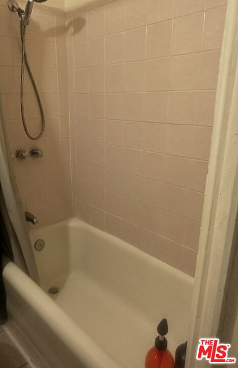 203 Jones St, Modesto, CA 95354