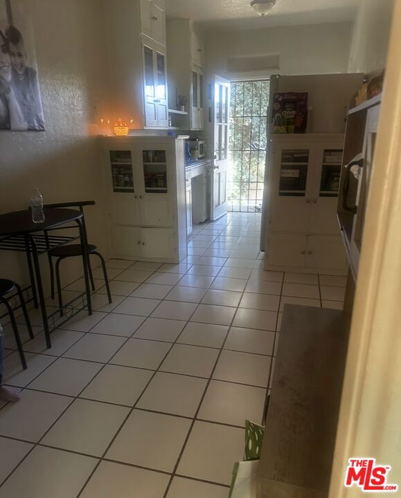 203 Jones St, Modesto, CA 95354