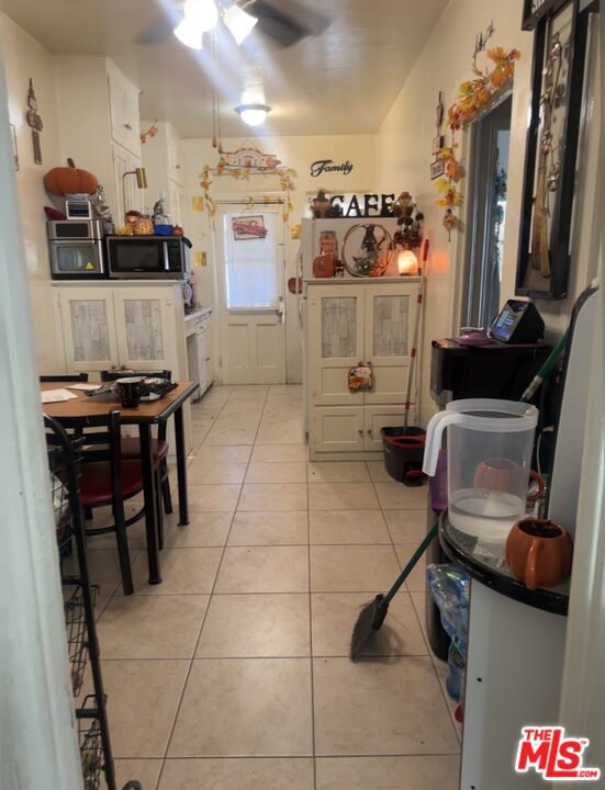 203 Jones St, Modesto, CA 95354
