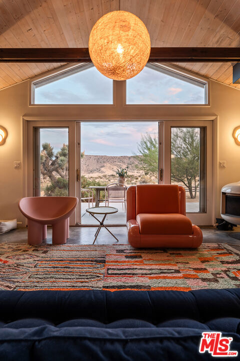 52733 Oak Dr, Pioneertown, CA 92268