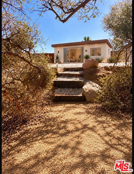 5256 William S Hart Rd, Pioneertown, CA 92268