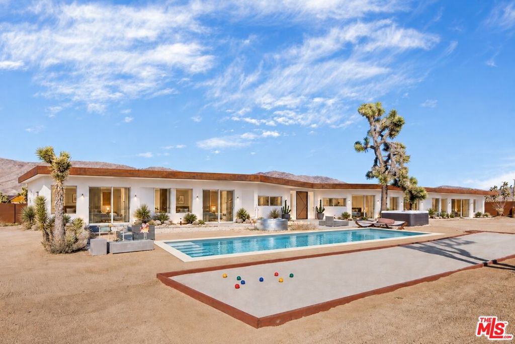 5256 William S Hart Rd, Pioneertown, CA 92268