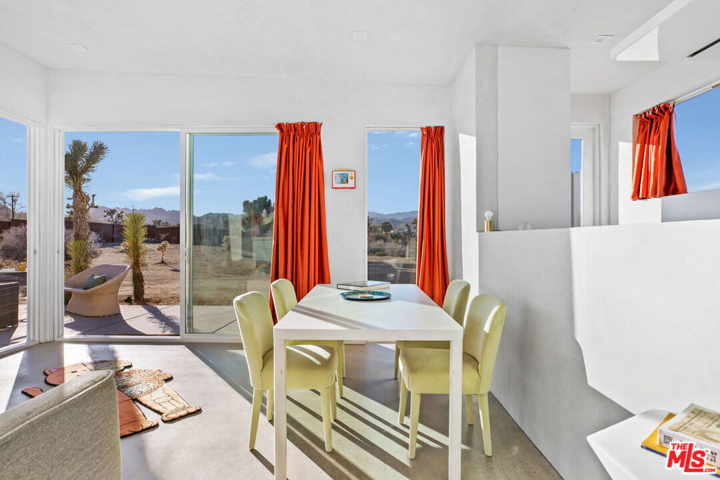 5256 William S Hart Rd, Pioneertown, CA 92268